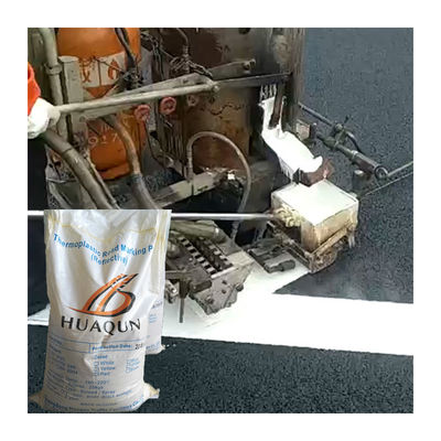 উচ্চ প্রতিফলনশীলতা এবং দীর্ঘস্থায়ী থার্মোপ্লাস্টিক রাস্তা চিহ্নিতকরণ পেইন্ট গ্লাস মরীচি দিয়ে রাস্তা চিহ্নিতকরণের জন্য